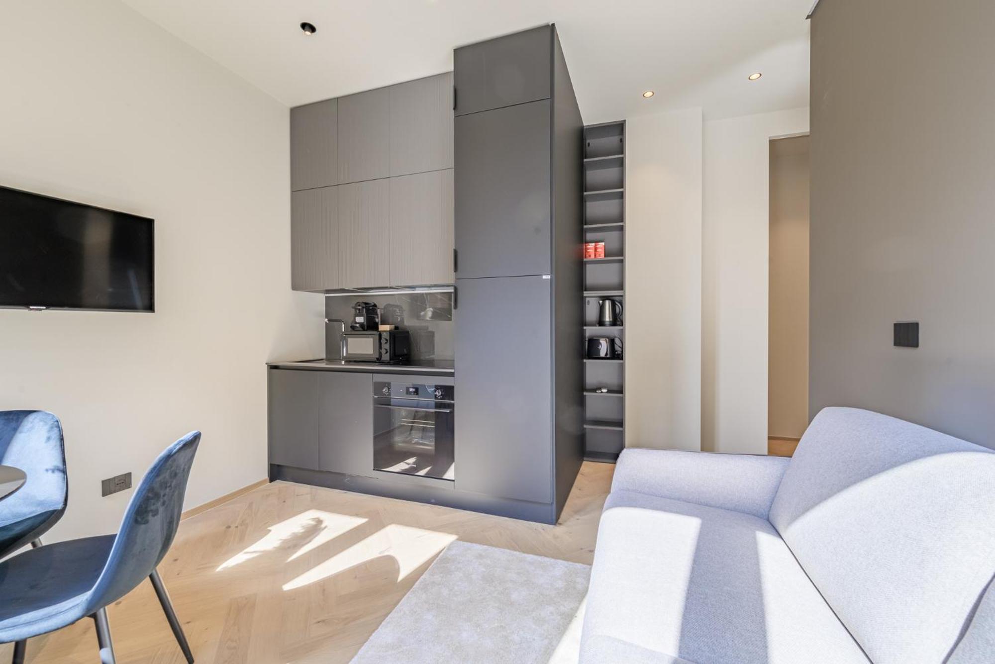 Luxury Suite Nel Cuore Di Milano Экстерьер фото