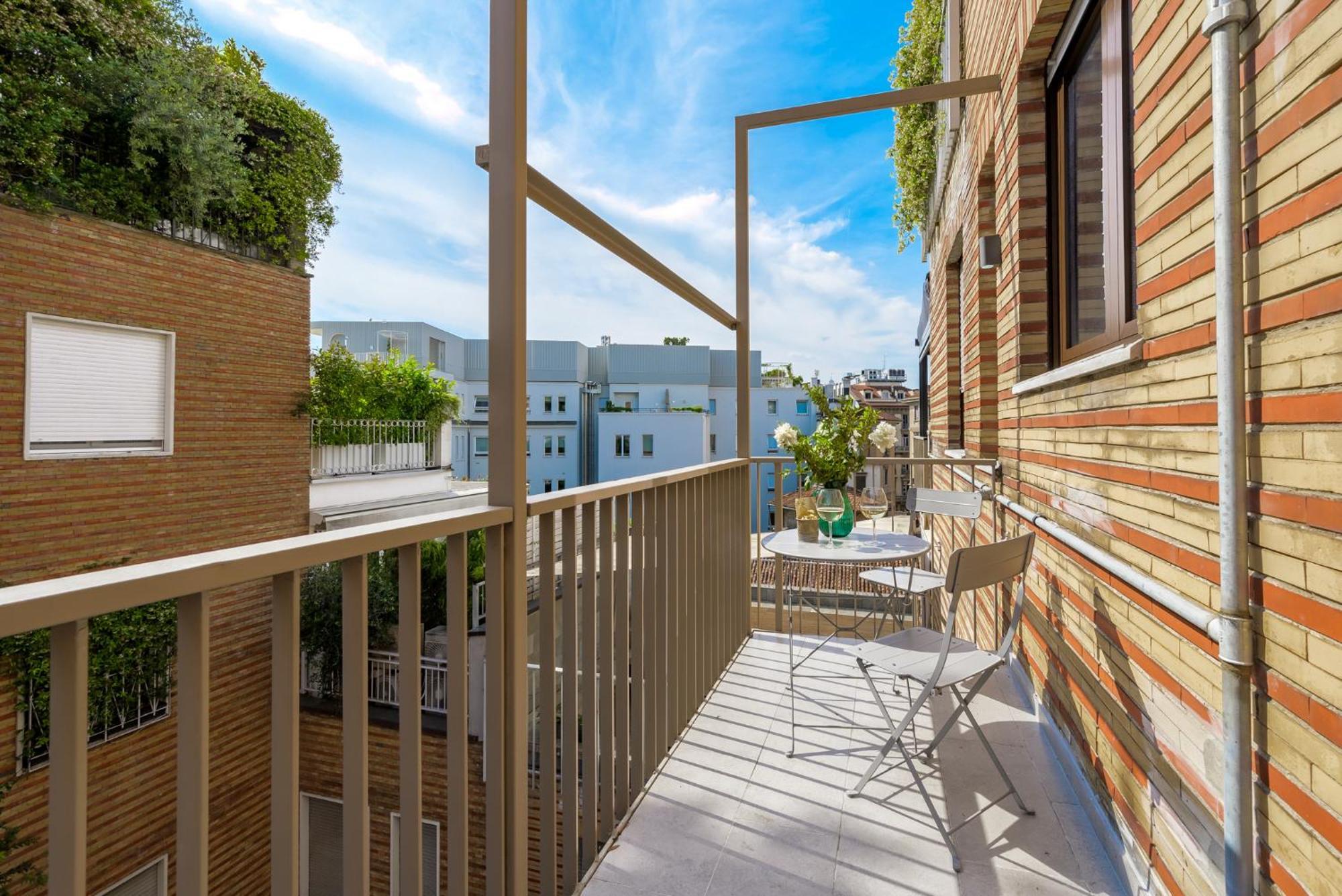 Luxury Suite Nel Cuore Di Milano Экстерьер фото